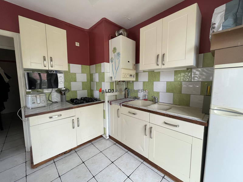 Appartement - 60 m² - 2 pièces