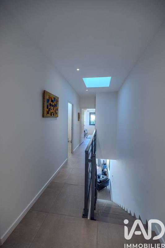 Appartement - 94 m² - 3 pièces