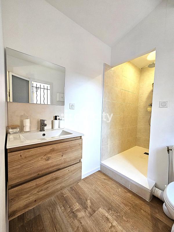 Villa - 187 m² - 7 pièces