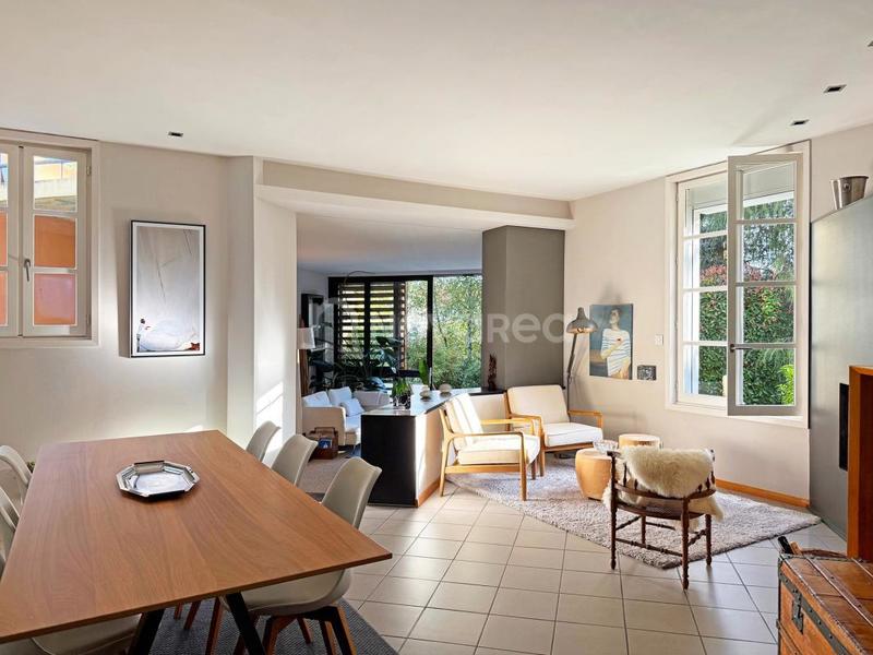 Appartement - 101 m² - 4 pièces