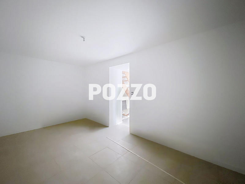 Maison - 89 m² - 5 pièces