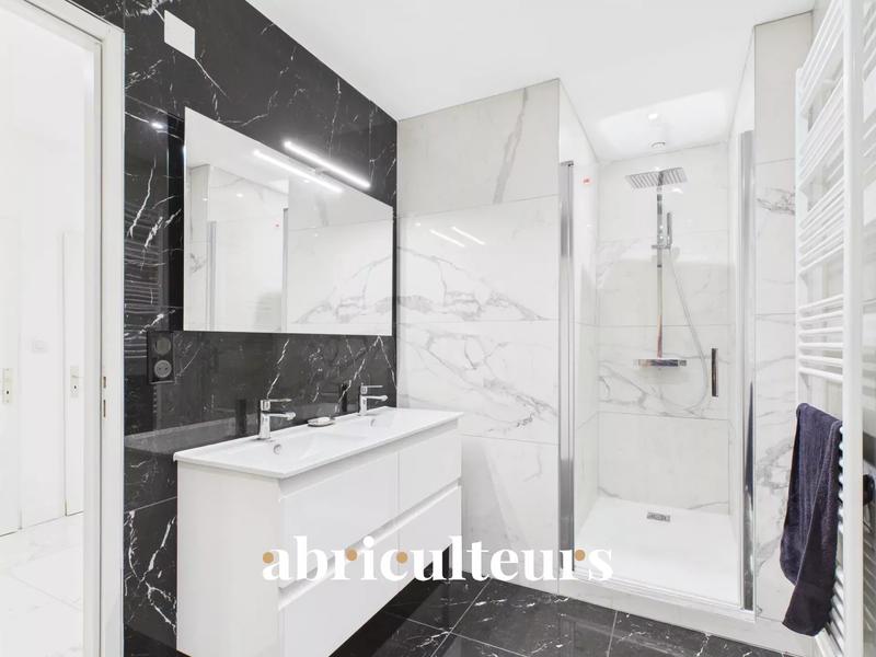 Appartement - 106 m² - 4 pièces