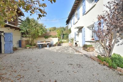 Maison - 94 m² - 4 pièces