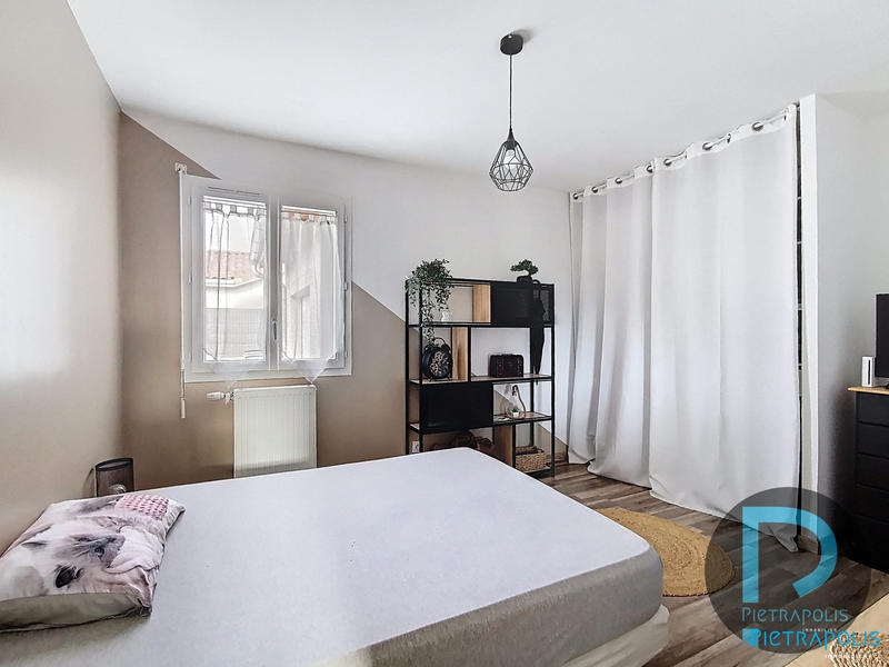 Maison - 102 m² - 6 pièces