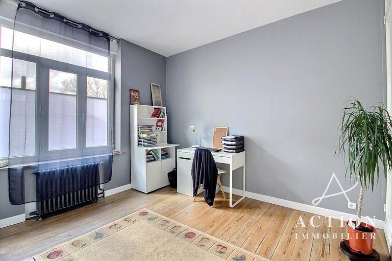 Demeure - 375 m² - 11 pièces