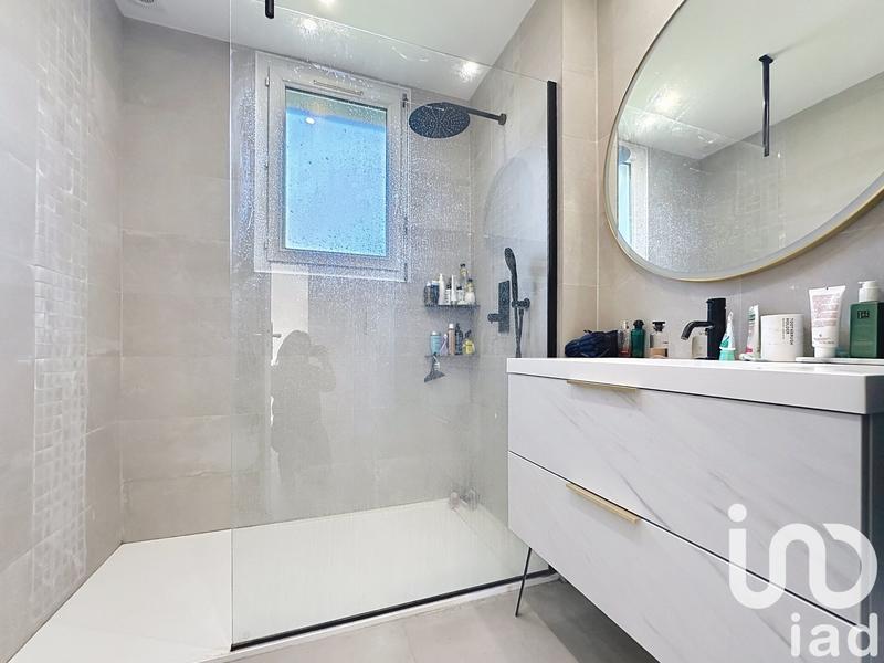 Maison - 140 m² - 8 pièces