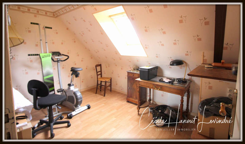 Maison - 98 m² - 6 pièces