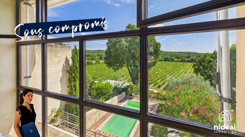 Maison - 216 m² - 8 pièces