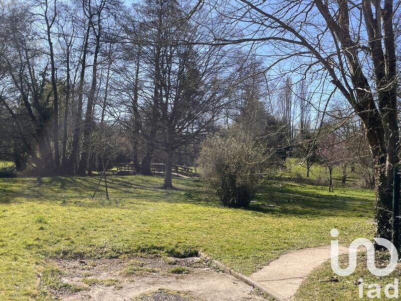 Maison - 168 m² - 7 pièces