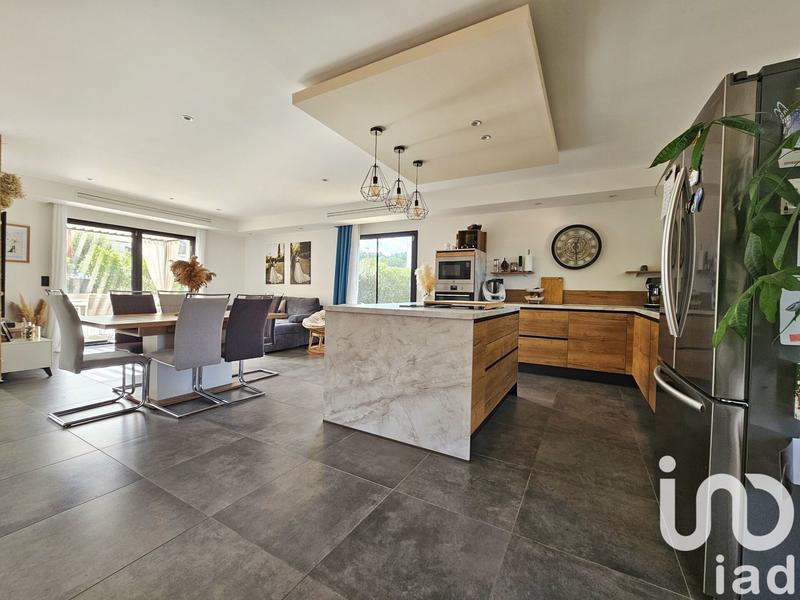 Maison - 120 m² - 4 pièces