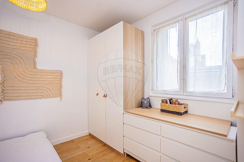 Appartement - 104 m² - 5 pièces