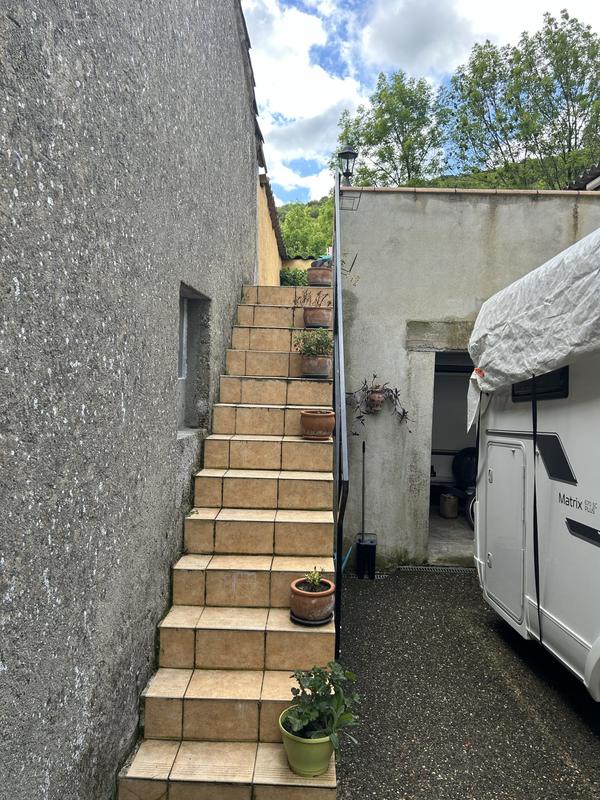 Maison traditionnelle - 113 m² - 7 pièces