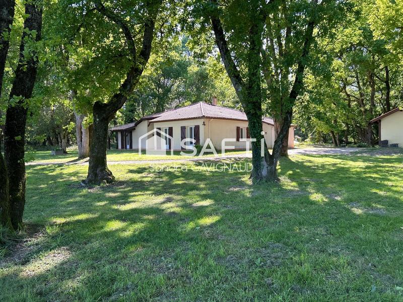 Maison - 156 m² - 6 pièces