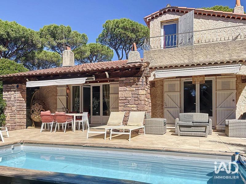 Maison - 136 m² - 5 pièces