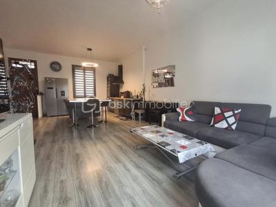 Maison - 114 m² - 6 pièces