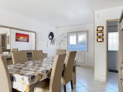 Maison de ville - 89 m² - 5 pièces