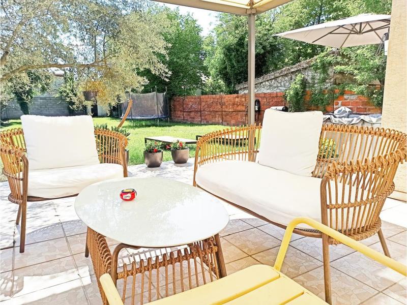 Maison - 341 m² - 7 pièces