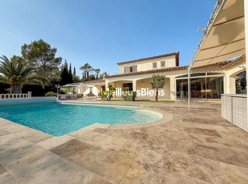 Maison de campagne - 268 m² - 8 pièces