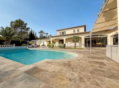 Maison de campagne - 268 m² - 8 pièces