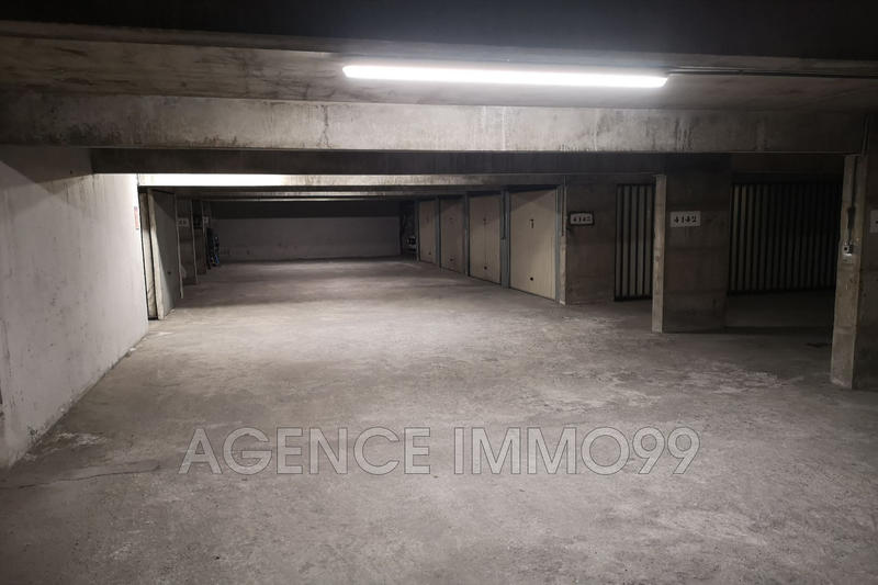 Parking / Garage - 13 m²