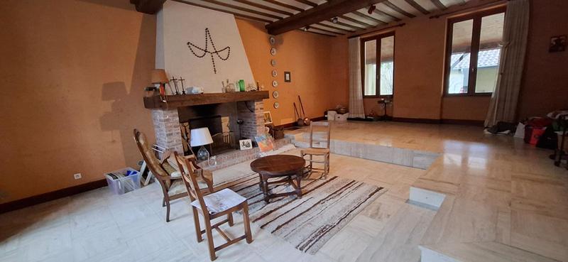 Maison - 185 m² - 7 pièces