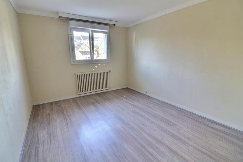 Maison - 220 m² - 8 pièces