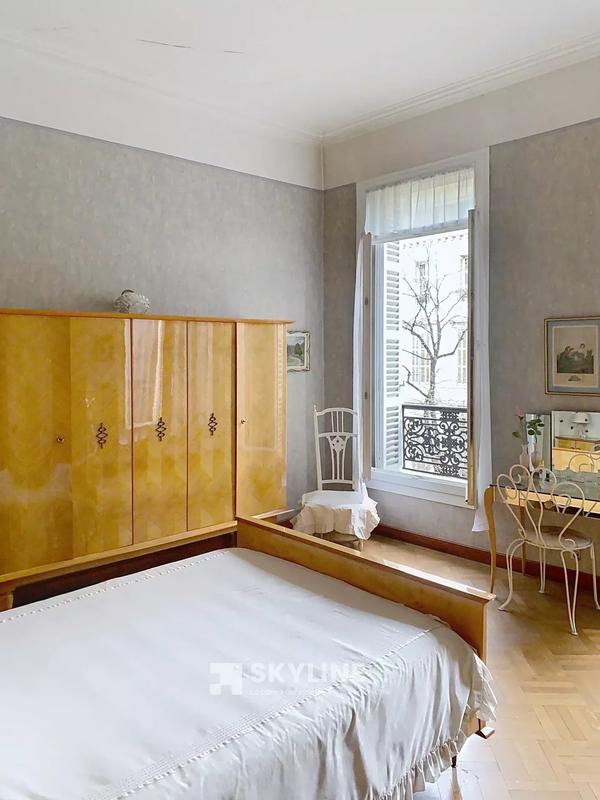 Appartement - 104 m² - 4 pièces