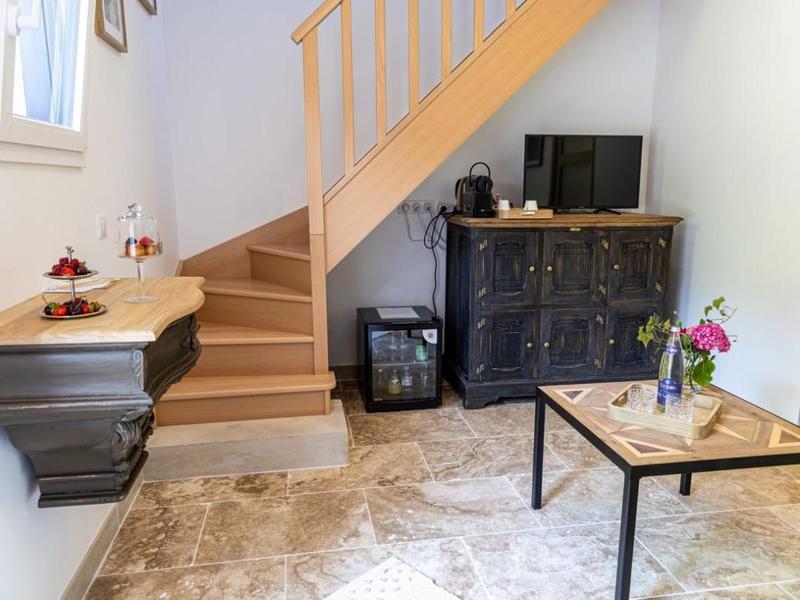 Demeure - 836 m² - 18 pièces