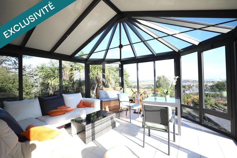 Villa - 180 m² - 7 pièces