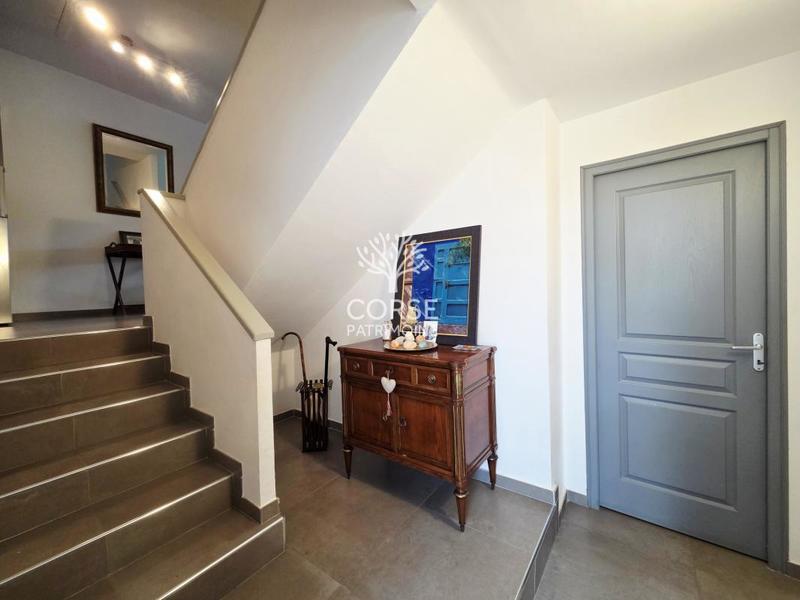 Maison de ville - 108 m² - 5 pièces