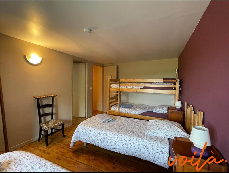 Maison - 320 m² - 9 pièces