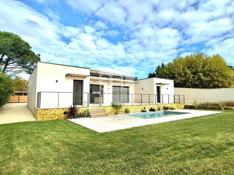 Maison - 145 m² - 6 pièces