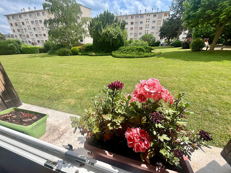 Appartement - 65 m² - 4 pièces