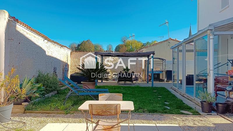 Maison - 159 m² - 6 pièces