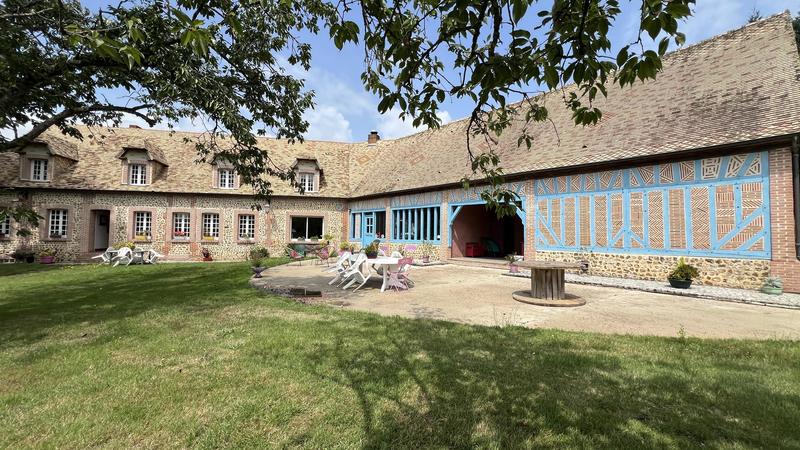 Maison ancienne - 322 m² - 10 pièces