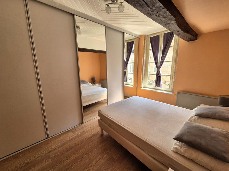 Appartement - 93 m² - 3 pièces