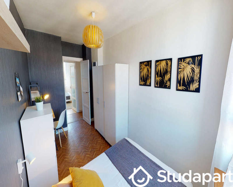 Chambre - 60 m² - 1 pièce