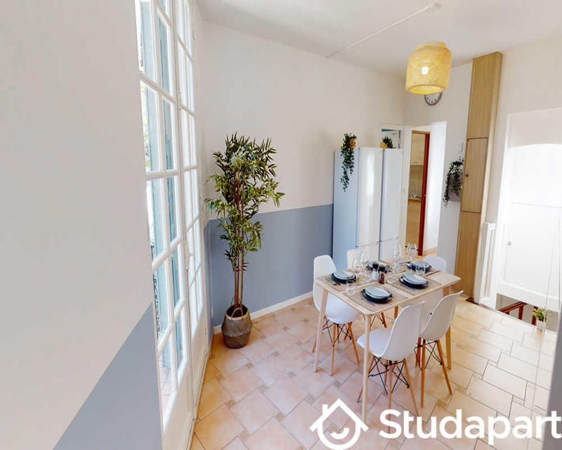 Chambre - 110 m² - 1 pièce