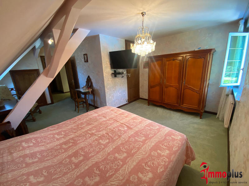 Maison - 165 m² - 7 pièces