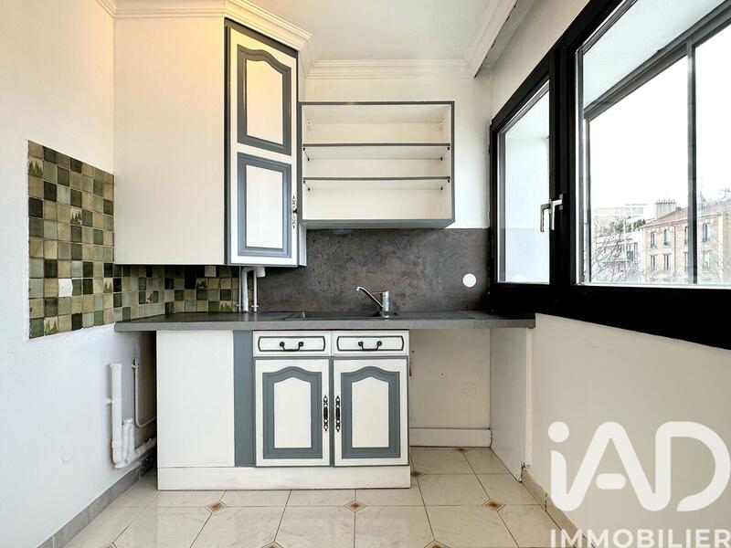 Studio - 30 m² - 1 pièce