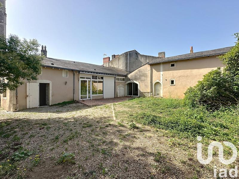 Maison - 235 m² - 6 pièces