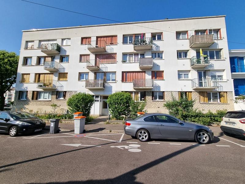 Appartement - 75 m² - 5 pièces
