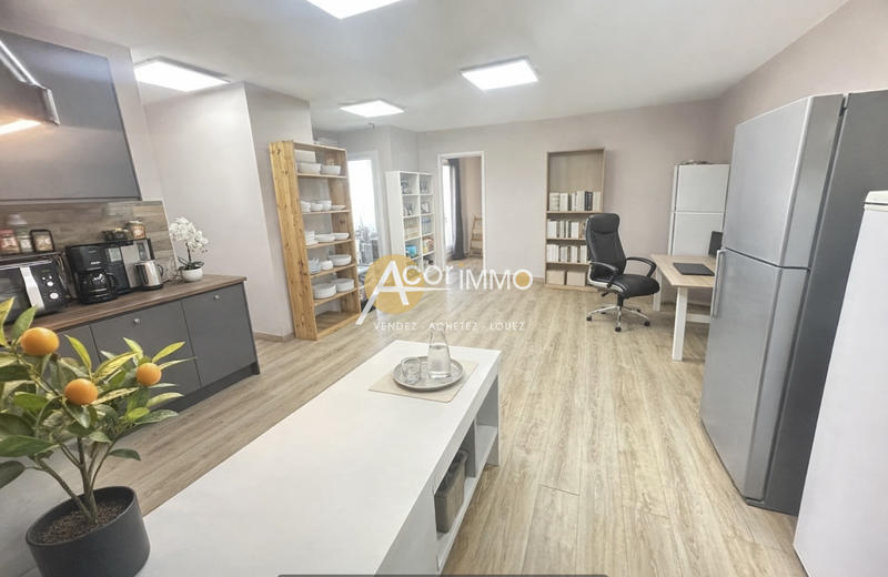 Appartement - 70 m² - 4 pièces