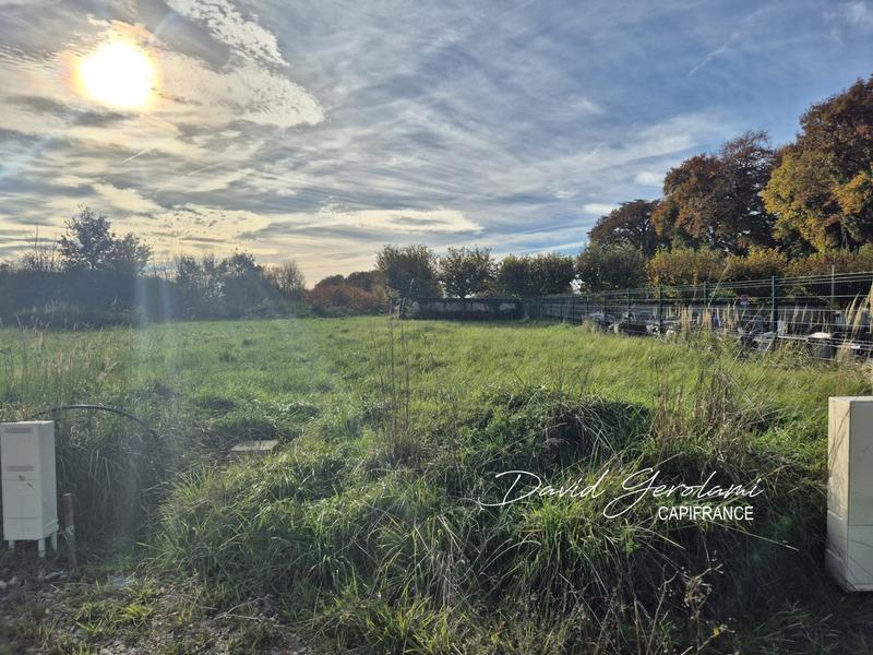 Terrain constructible - 578 m²