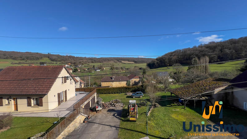 Maison - 211 m² - 6 pièces