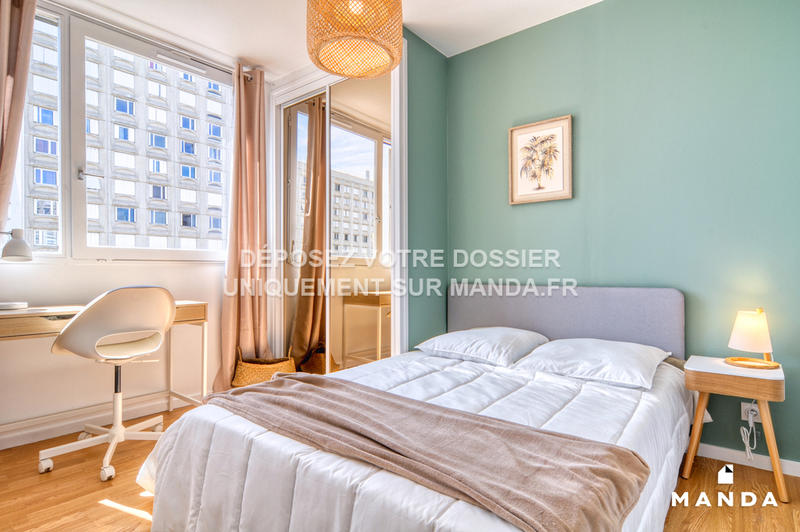 Chambre - 10 m² - 5 pièces