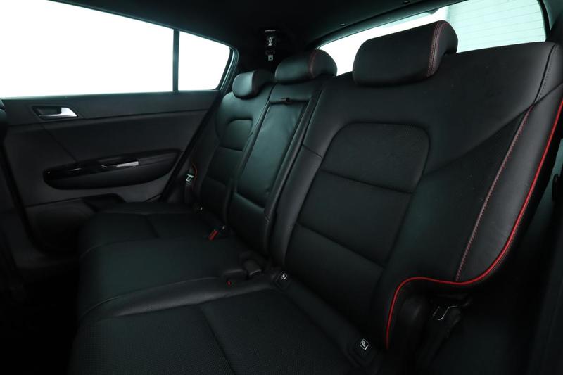 Kia Sportage 1.6 CRDi Mhev Gt Line Premium 2wd Dct7 136 ch