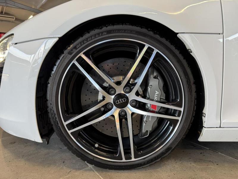 Audi R8 Quattro 4.2 V8 Fsi - Bv R-tronic Coupe Phase 1 / Garantie 12 Mois