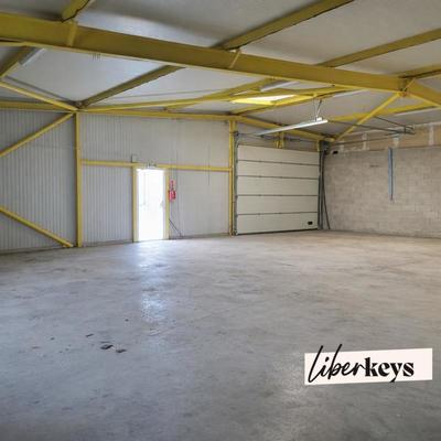 Local d'activité / Entrepôt