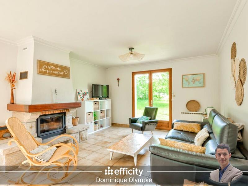 Maison - 155 m² - 6 pièces